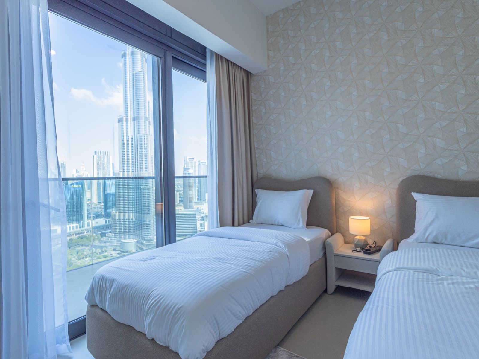 Appartement 3 Chambres Luxe | Vue Complète Burj Khalifa | Étage Élevé | Meublé - 12